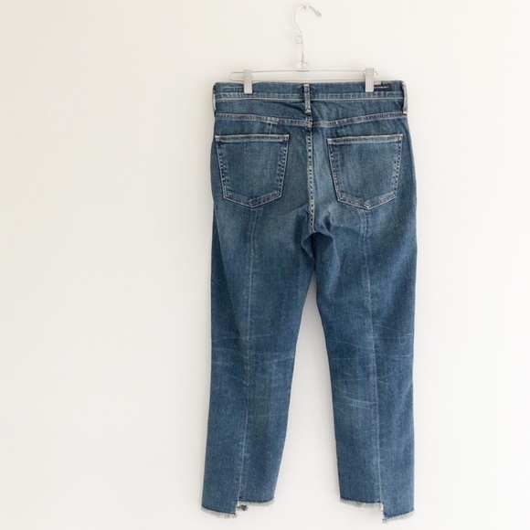 Citizens of Humanity Amari Step Hem Jeans Size 28 - Picture 7 of 15